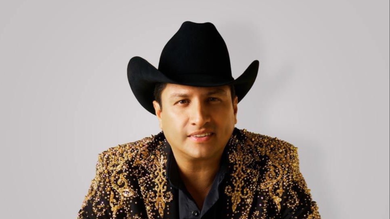 Julión Álvarez y Belinda llegan a la toma de protesta de Alejandro Armenta | En Vivo Mx